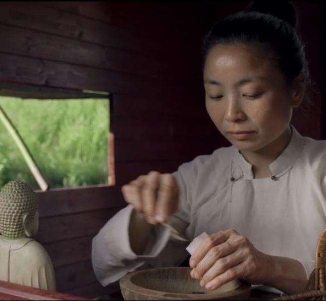 Le Thé Au Fond de la Théière - Lou Ma Ho, Junko Murakami
